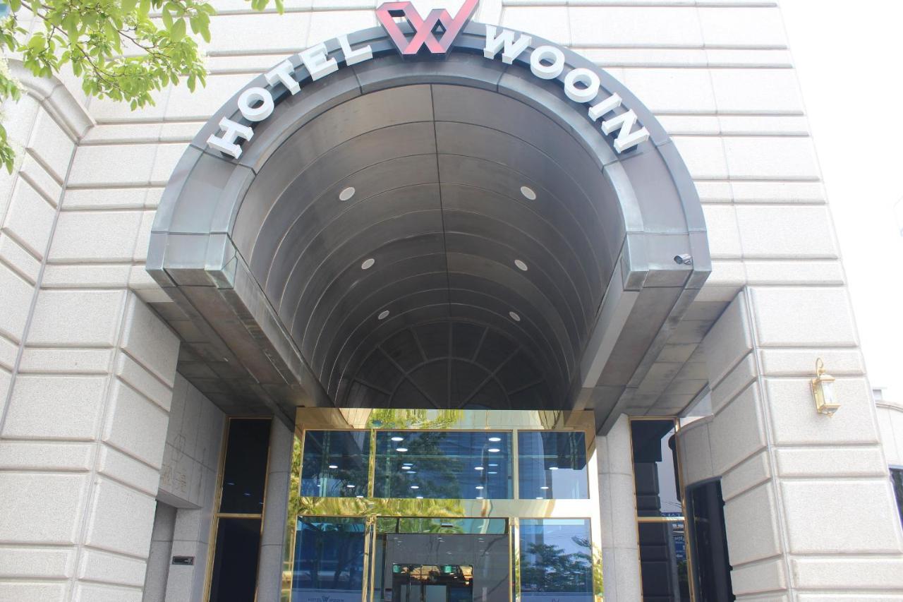 Hotel Wooin Mokpo Extérieur photo