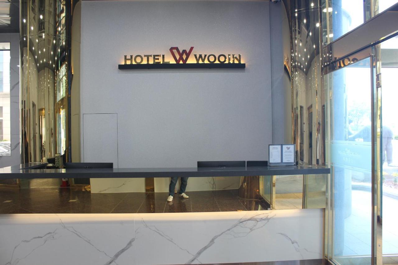 Hotel Wooin Mokpo Extérieur photo